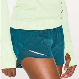 🍋 LULULEMON HOTTY HOT SHORTS II NILE BLUE